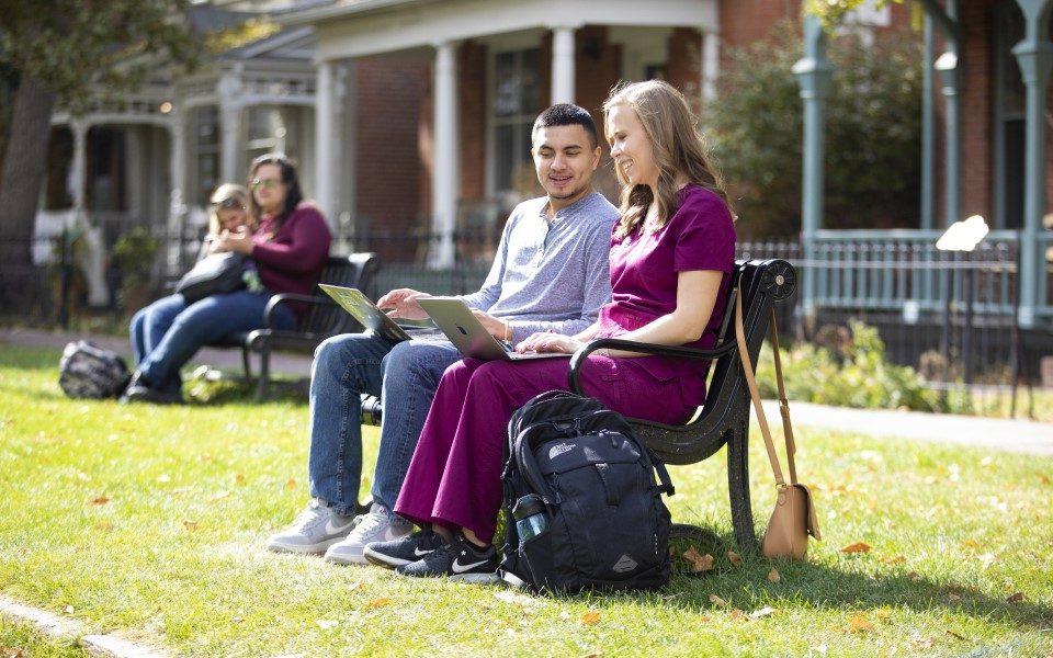 密歇根州立大学丹佛分校在线学生远程学习医疗保健管理学位